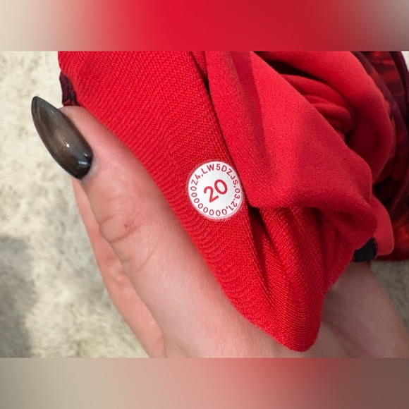 Lululemon Align High-Rise Pant 28" - Canada Day - Picture 6 of 7